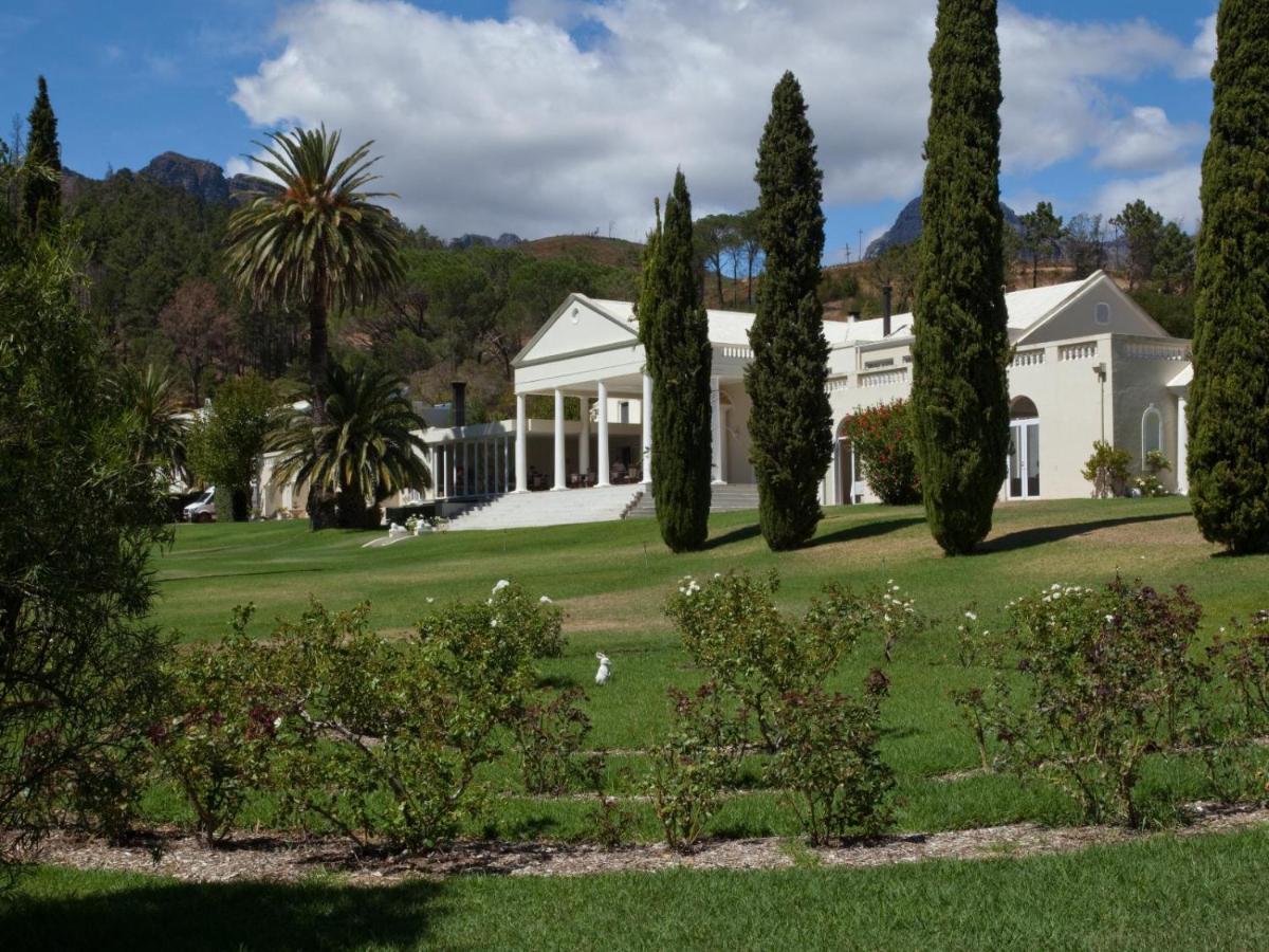 Retreat At Waterfall Valley Paarl Buitenkant foto
